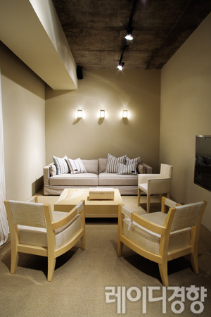 오리지널 브랜드의 새로운 변신 New Line Living Shop