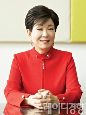 [이혼하지 않고 살기]“부부는 서로 정을 쌓아가는 ‘정테크’를 해야한다”