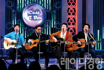 조영남이 말하는 쎄시봉 친구들의 45년 우정과 음악 이야기