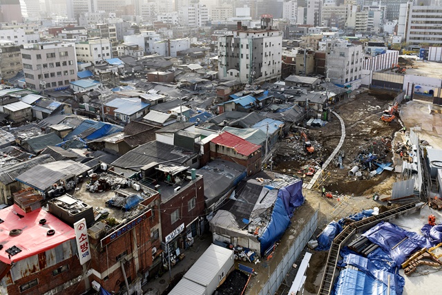 ‘거품 왕국’ 을지로… 자본과 서울시의 합작품