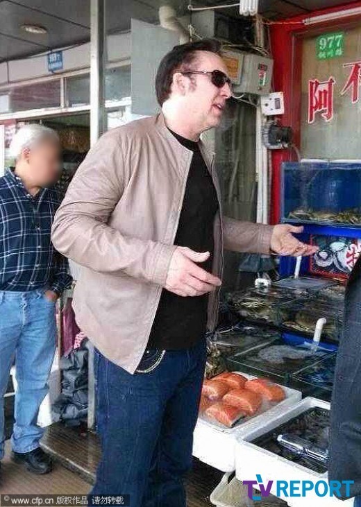 케서방 니콜라스 케이지, 中 상하이 수산시장서 포착