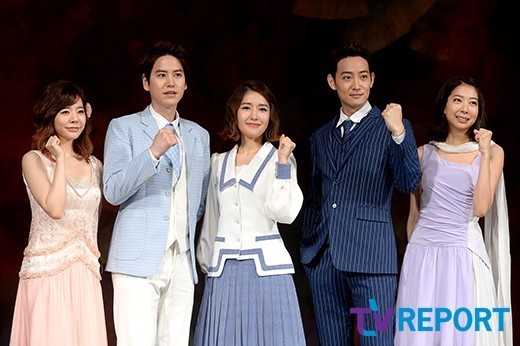 [T포토] 싱잉인더레인 화려한 주인공 라인업