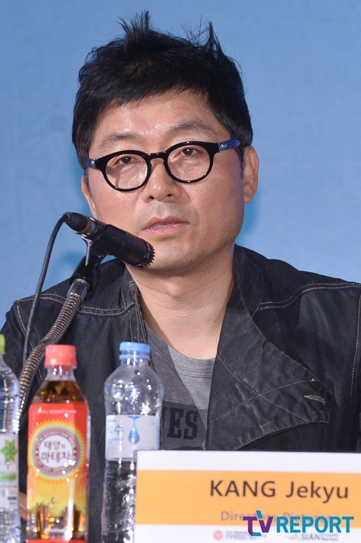 [T포토] 강제규 감독끼리 대화하는 미덕 사라져 아쉽다(아시안필름마켓2014)