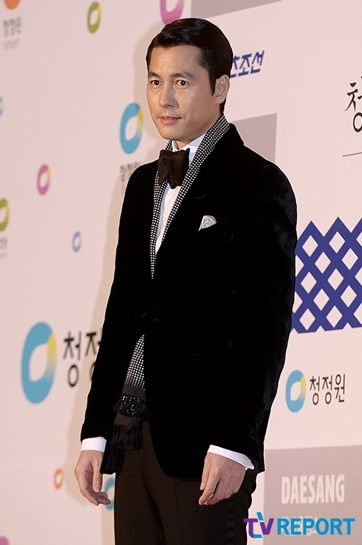 [T포토] 정우성 깔끔한 올백 헤어스타일~(청룡영화상)