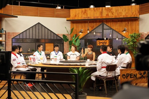 EBS 국제식당 이국주, 초장 돌발 원샷 폭소