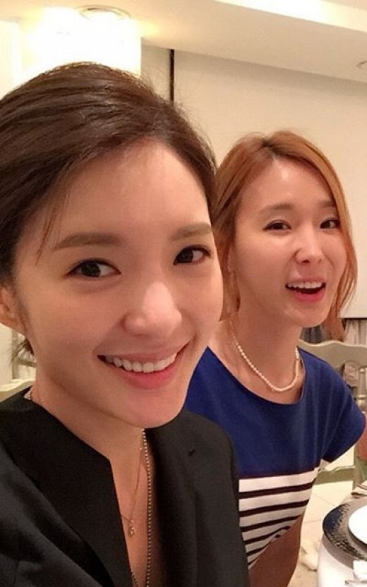 샵 서지영·이지혜, 절친들의 회동…변함없는 미모