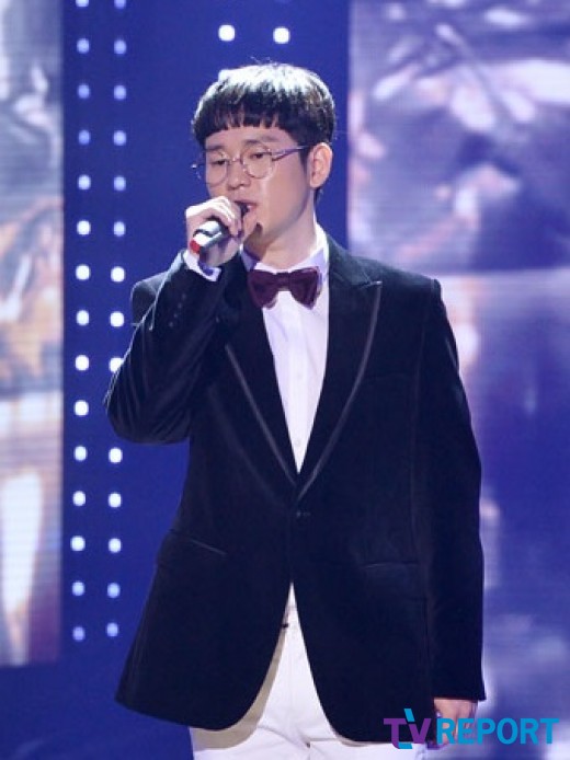 브로, ‘최순실 사태’ 특수로 ‘일베 가수’ 벗을까