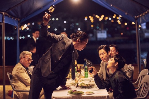 칸行 불한당 5월 18일 개봉 확정