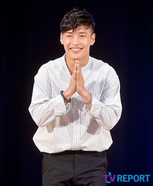 [T포토] 강하늘 여심 저격~ 살인 미소
