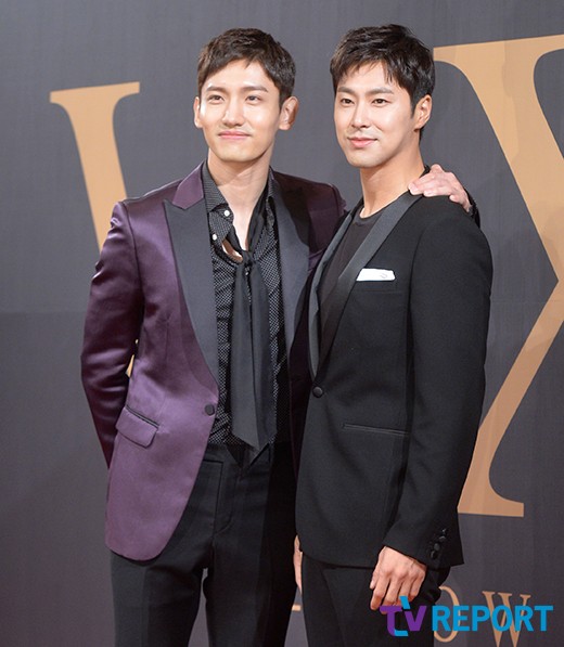 [T포토] 동방신기 완전체로 돌아왔어요