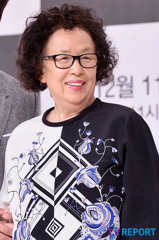 [T포토] 나문희 푸근한 미소