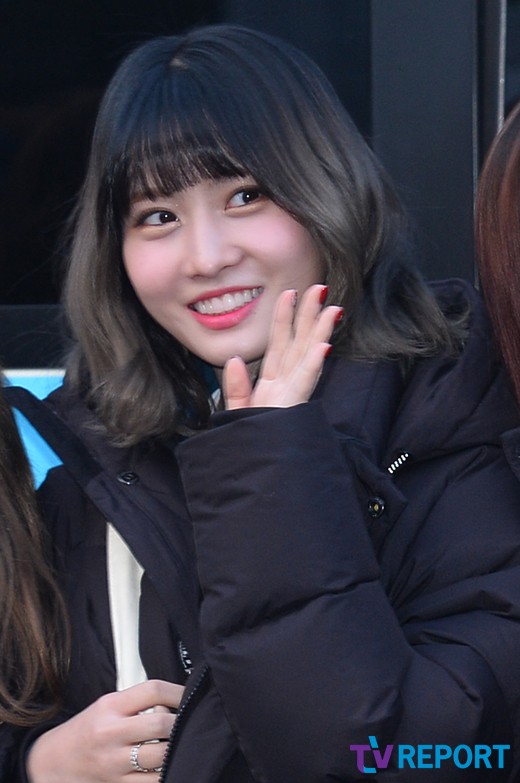 [T포토] 모모 신비로운 헤어스타일