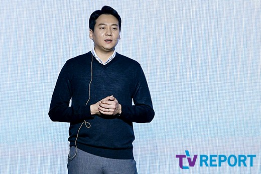 [T포토] A.I.M 레이블 소개하는 엔터아츠 박찬재 대표