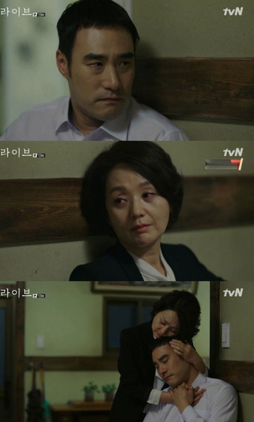 [TV줌인] ‘라이브’ 배성우X배종옥 중년로맨스, 눈물의 사랑고백