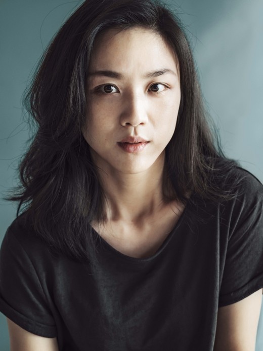 [룩@차이나] 숨기지, 않을 거예요 탕웨이, 데뷔 최초 민낯 공개