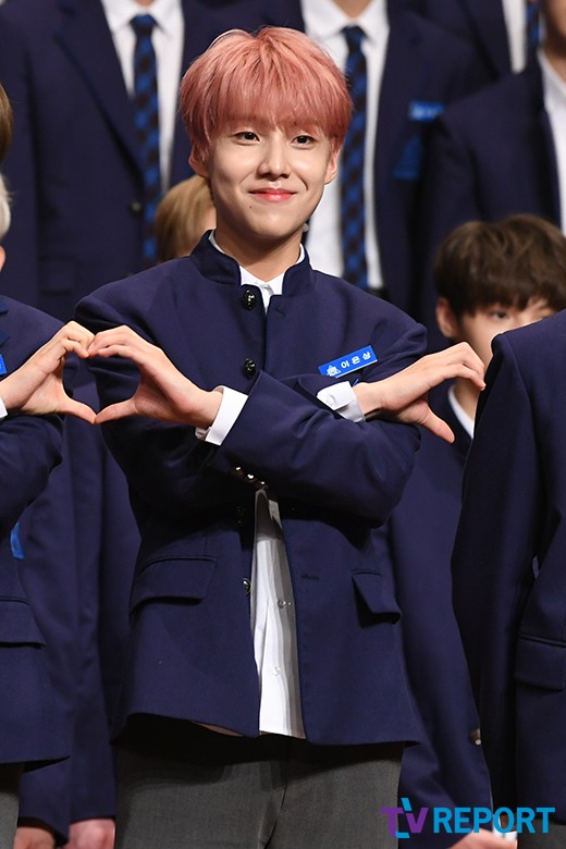 [T포토] 프로듀스X101 이은상, 여유로운 미소