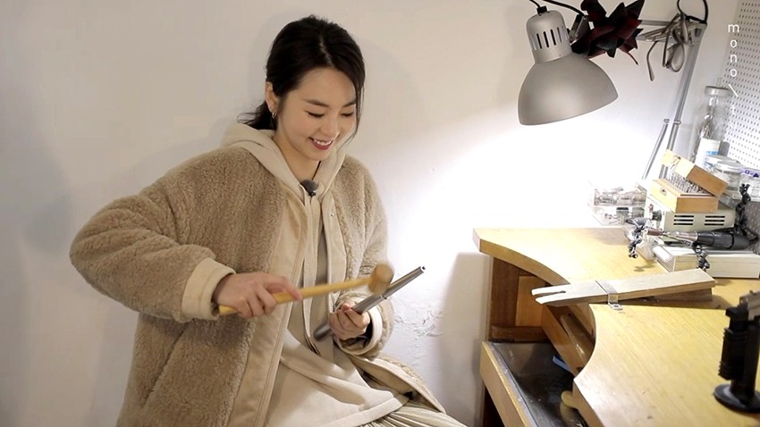 안소희, 주얼리보다 예쁜 얼굴