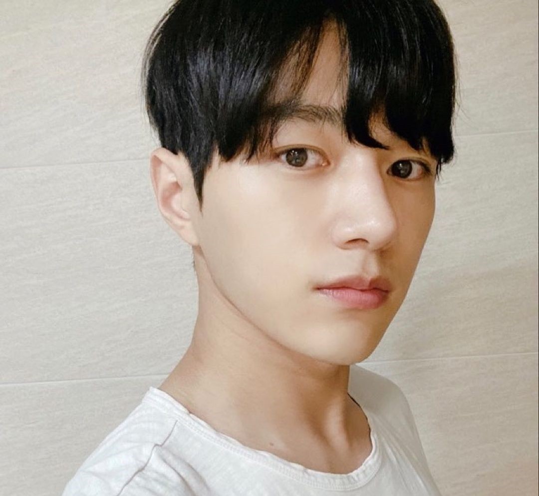 김명수(엘), 신이 빚은 얼굴천재 근황…여전히 잘생김 [리포트:컷]