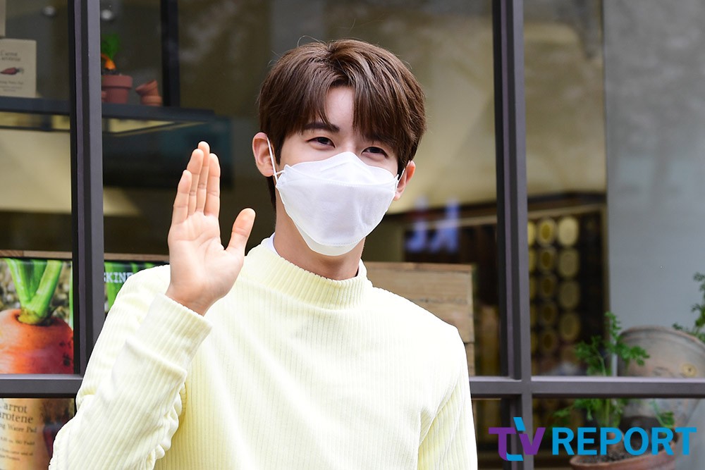 [T포토] 광희 신촌에 뜬 네고왕