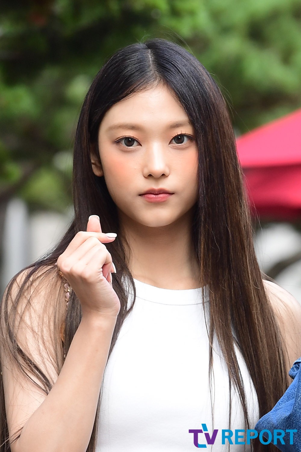 [T포토] 혜린 심쿵 손하트