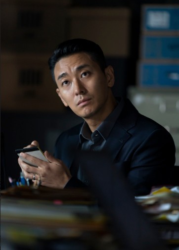 젠틀맨 주지훈, 흥신소 사장 변신....능글 카리스마