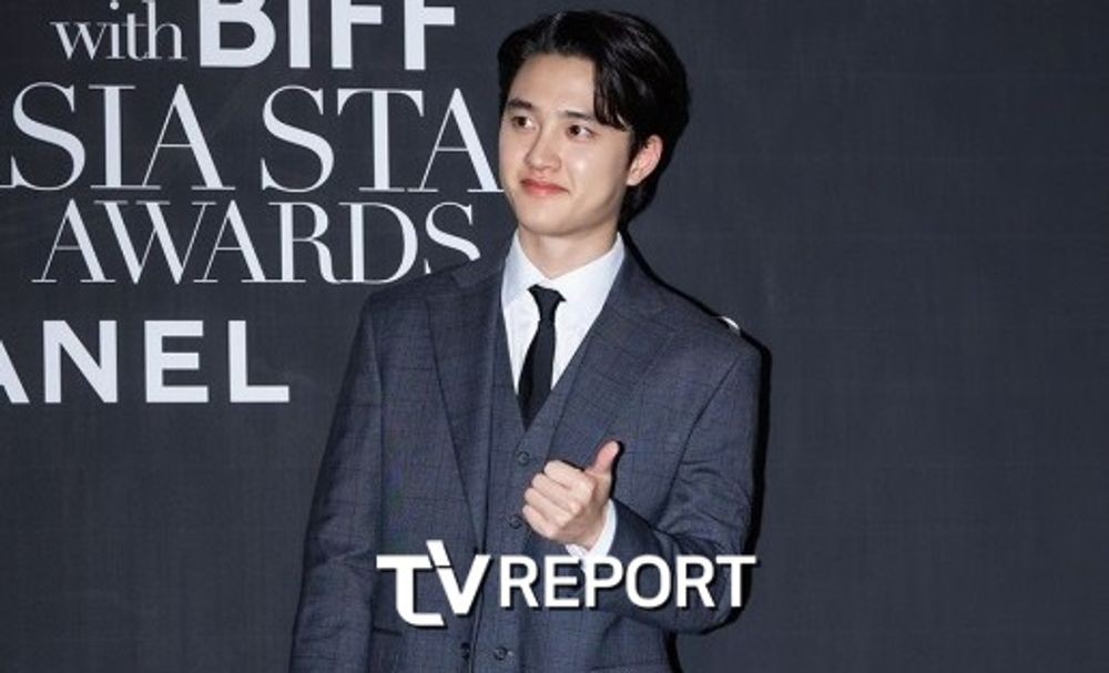 엑소 도경수, SM 떠난다.. 오랜 매니저와 독립