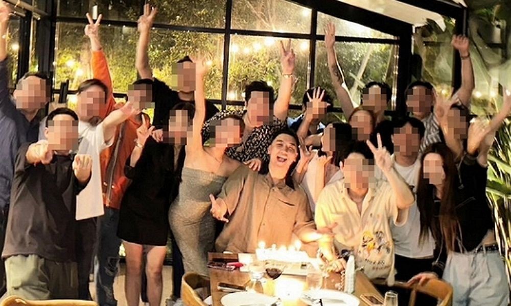버닝썬 승리, 응원하는 사람 여전히 많아...행복한 근황 공개