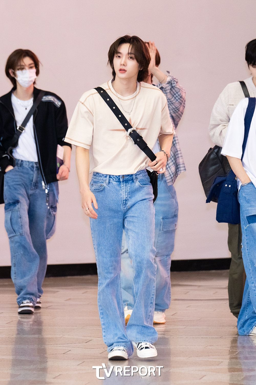 [T포토] 성호 성큼성큼