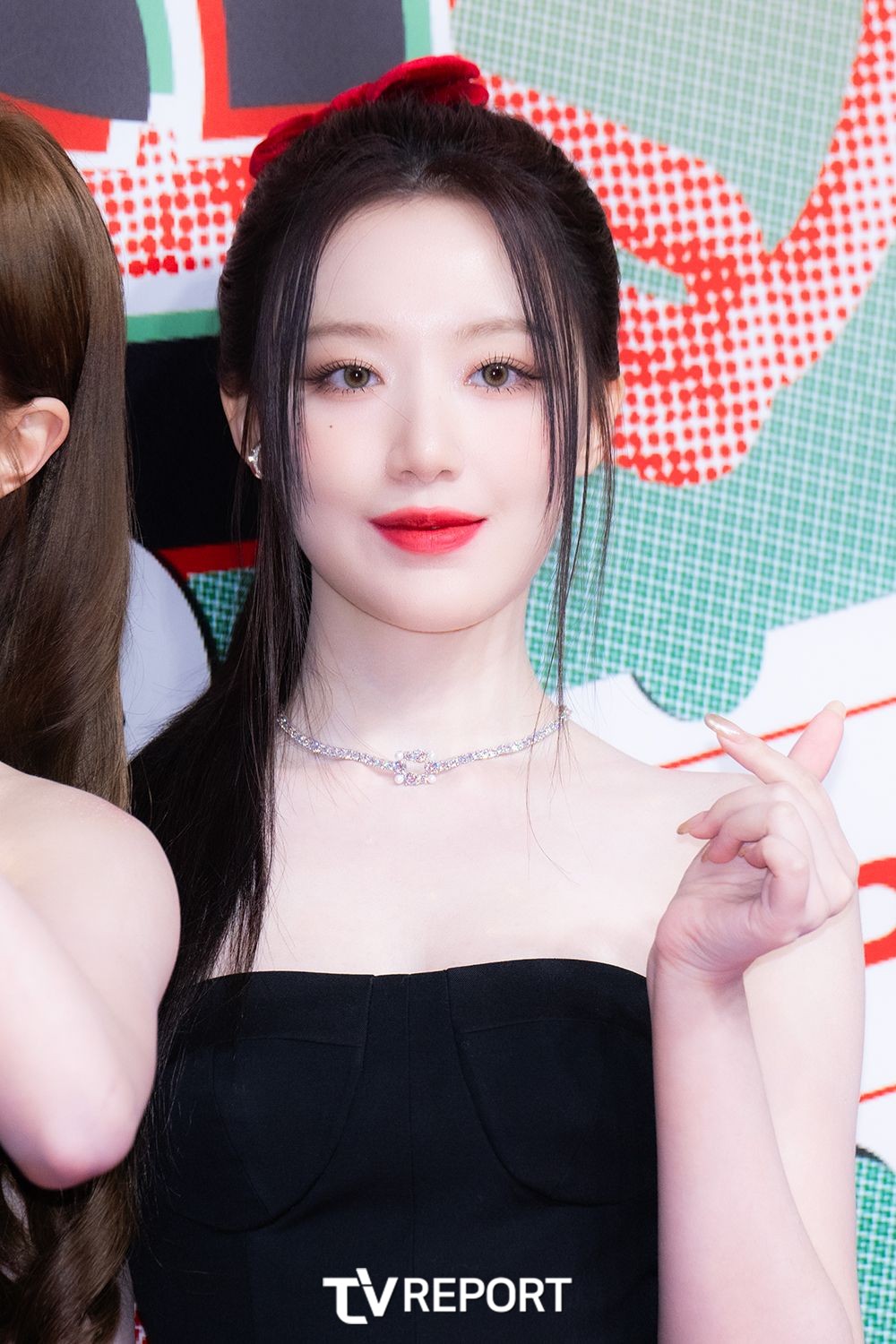 [T포토] (여자)아이들 슈화 레드립이 포인트