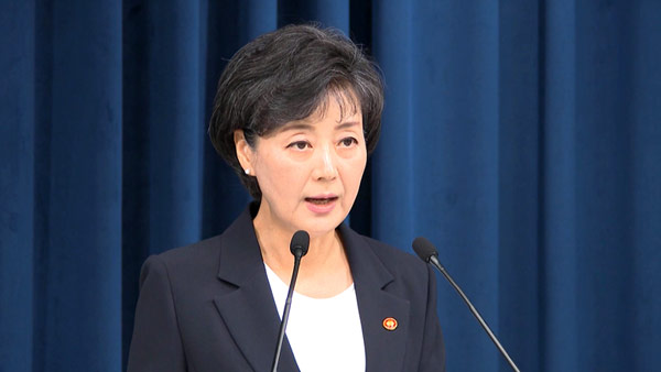 박순애 초교 입학연령 1개월씩 12년간 앞당기는 방안도 가능