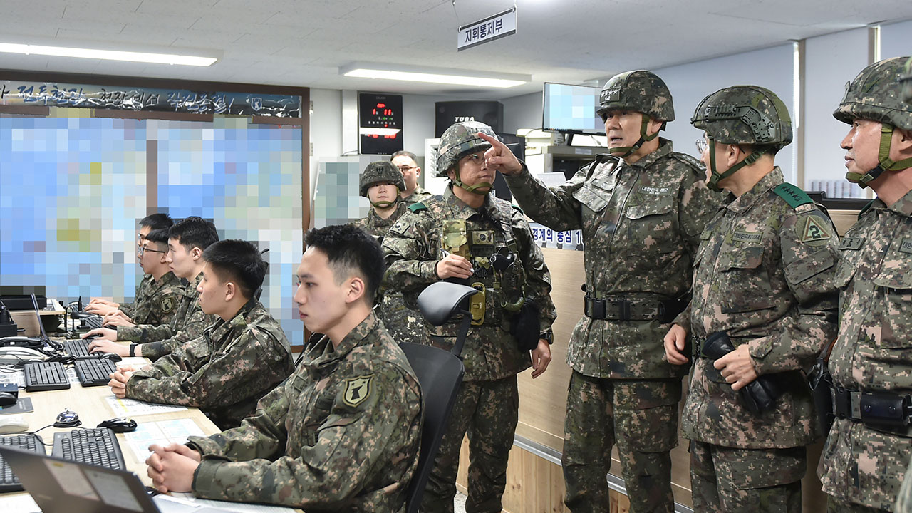 김명수 합참의장, 해안감시부대 방문‥ 후방 지역 경계태세 점검