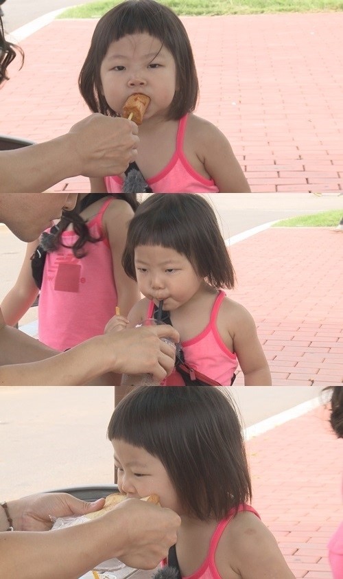 아빠!어디가?정웅인 막내 딸  다윤, 귀여움 폭발 먹방 3종 세트!!