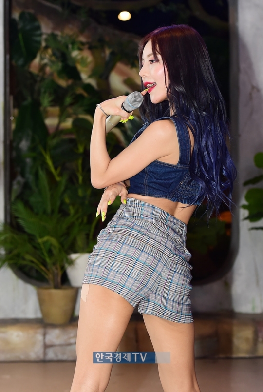 [포토]배드키즈 소민, 숨막히는 뒤태