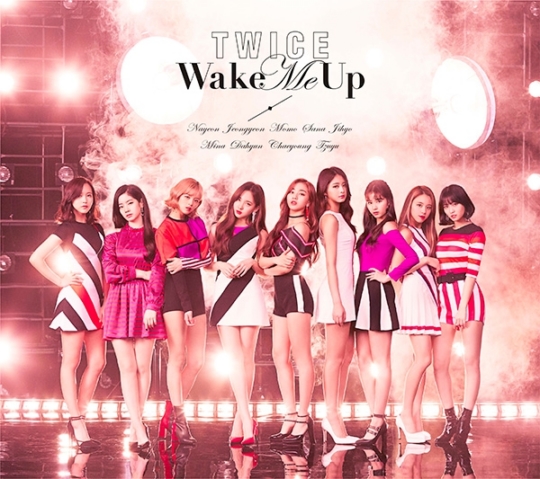트와이스 ‘웨이크 미 업’, 더블 플래티넘 달성…일본 해외 여성 아티스트 싱글 최초