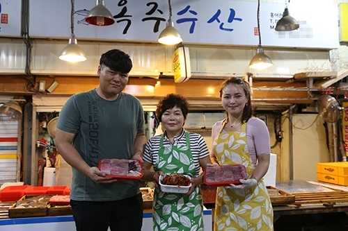 ‘코가 뻥 뚫리는’ 홍어의 트렌드를 선도하는 광주양동시장 옥주수산