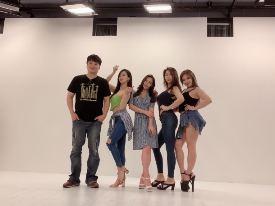 폴댄스팀 블링블랑, <박선웅의 블루카펫> 출연