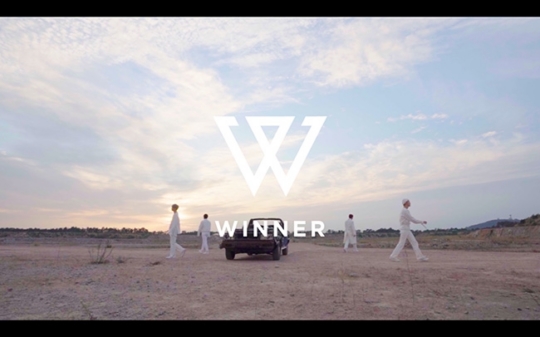 위너, SOSO 뮤직비디오 메이킹 영상…감정에 젖은 표정과 액션이 포인트