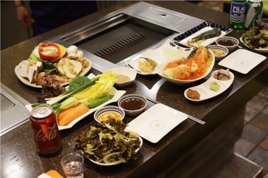 부산 여행 필수코스, 부산 수영 원조 곱창 맛집 청기와