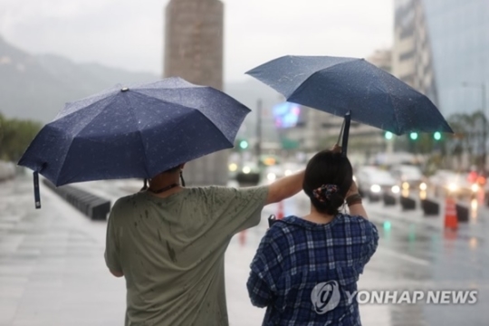 내일 오후부터 다시 비…토요일 낮까지 최고 70㎜