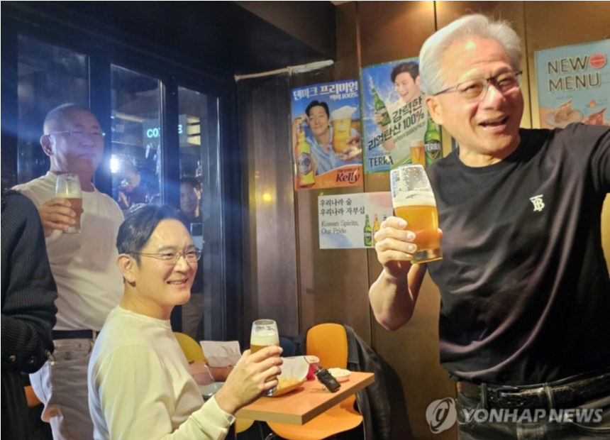 "젠슨 황 앉은 그 자린가요?"…인도까지 '북적'