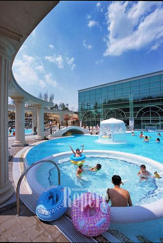 [TRAVEL NEWS24]이천 테르메덴, 온천과 물놀이를 함께 즐긴다