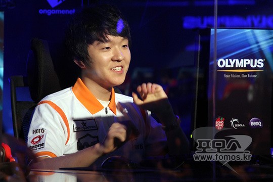 [올림푸스 LOL]예능 게임의 승자는 MVP 오존! SK텔레콤 2팀 2:0으로 잡아(A-2경기)