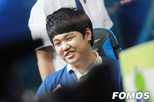 [포토] KOO 프레이 김종인 괜찮았지?