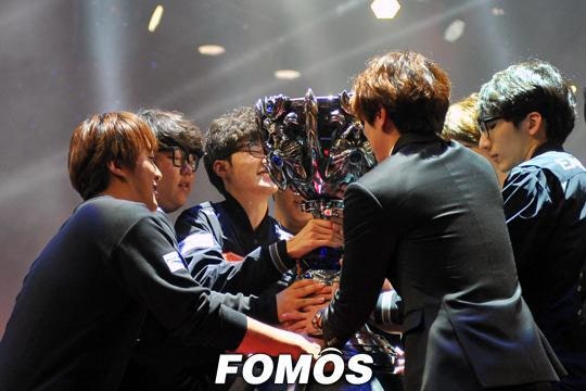 2015년 가장 많은 상금을 벌어들인 게임단은? | 인스티즈