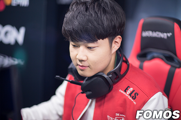 [포토] 후니 허승훈 긴장되는 SKT 첫 경기