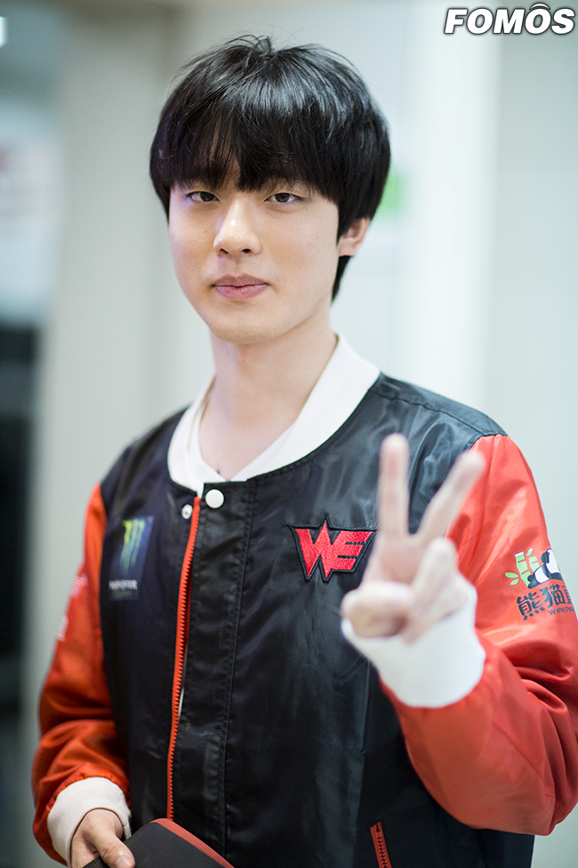 [롤드컵 영상] 미스틱 진성준 FW 꺾었어요!