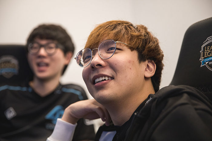 후히 최재현, CLG 떠나 100씨브즈 입단 