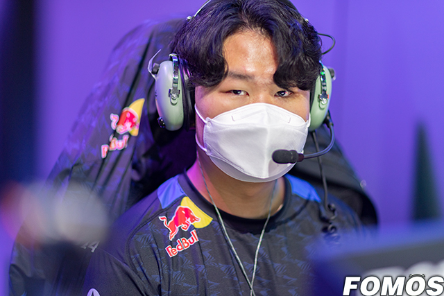 [포토] 카메라 바라보는 DRX 제스트 김기석