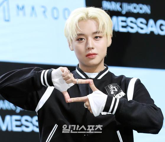 {포토] 박지훈 촉촉한 눈맞춤