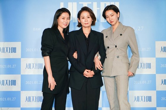 [현장IS] 문소리X김선영X장윤주, 이승원 감독의 문제적 세자매[종합]